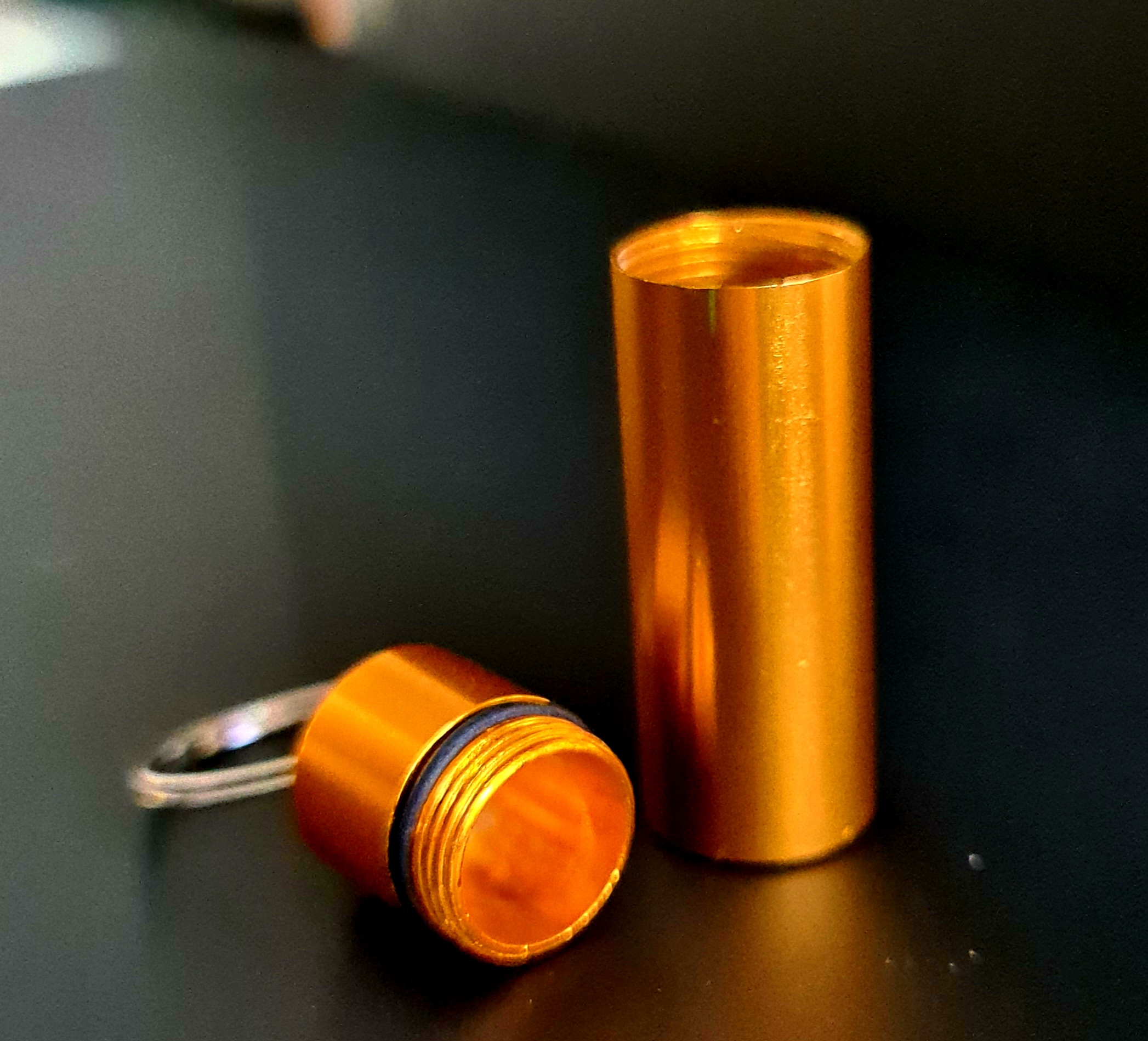 20230623_180221 Zestaw do tabaki ze złotym pojemnikiem - obrazek 6