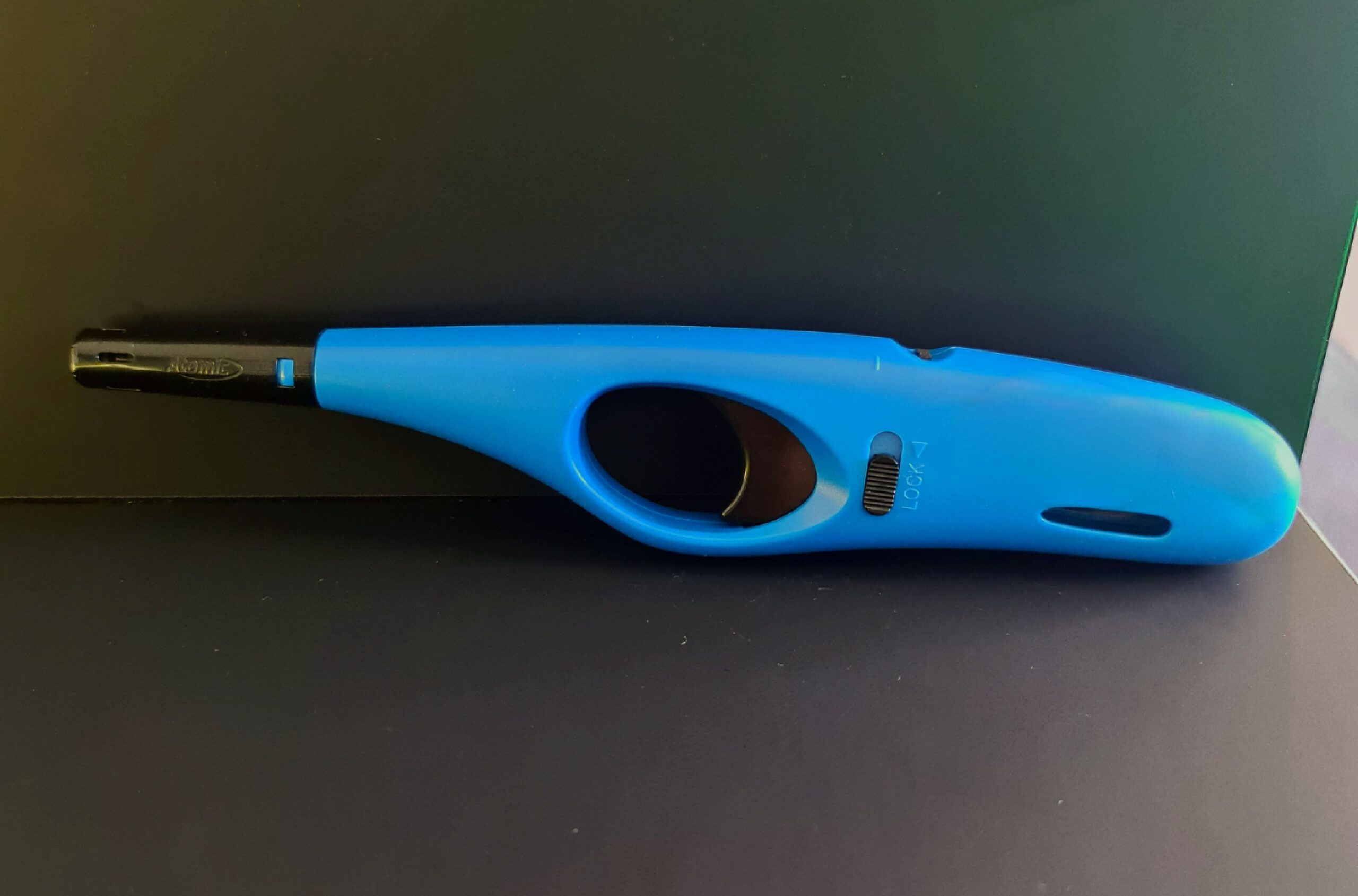 20230622_132357 Długa zapalniczka